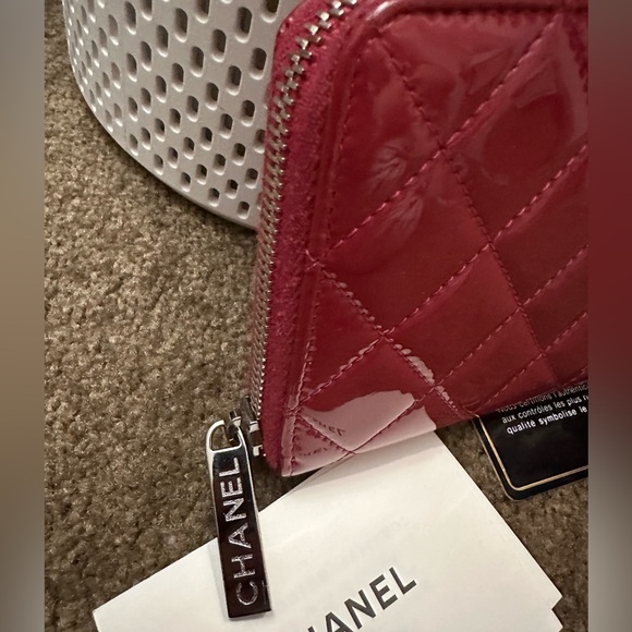💯Authentic Chanel deep raspberry pink long wallet 💗💗 with authenticity cert. - Picture 10 of 15